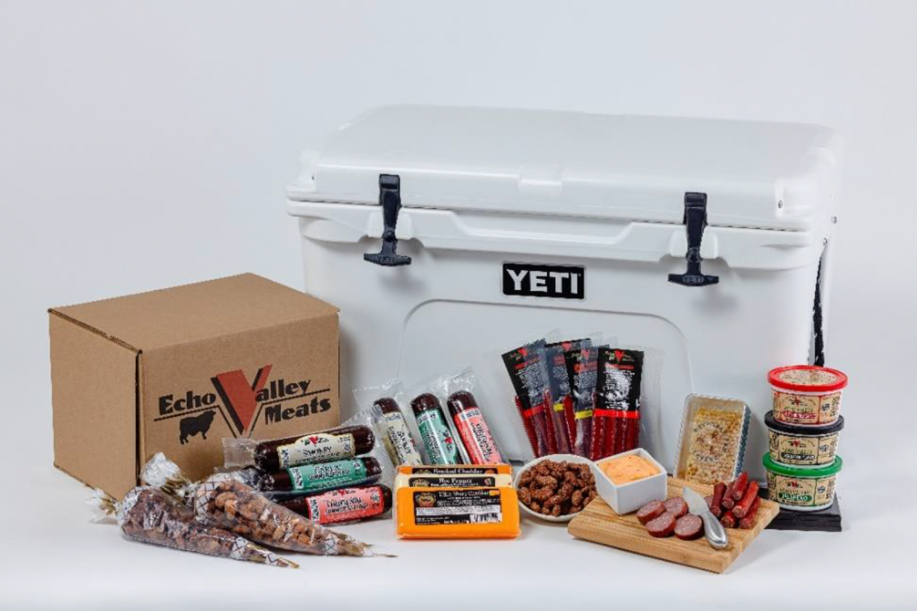 23pc Gift Set with YETI Tundra 45 (White)